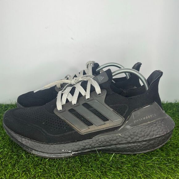 Adidas UltraBoost 21 Triple Black Running Shoes Men Size 10 Black - Picture 1 of 9